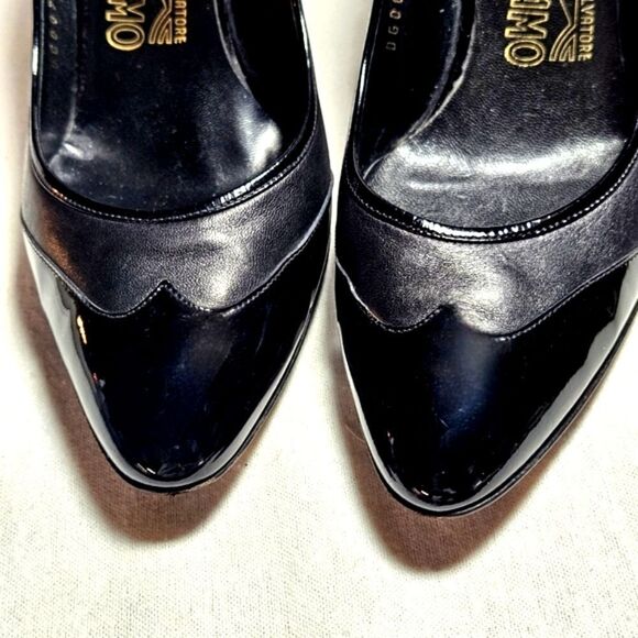 Salvatore Ferragamo Classic Black Calves Leather & Patent Leather Slip On Heels - Picture 2 of 13